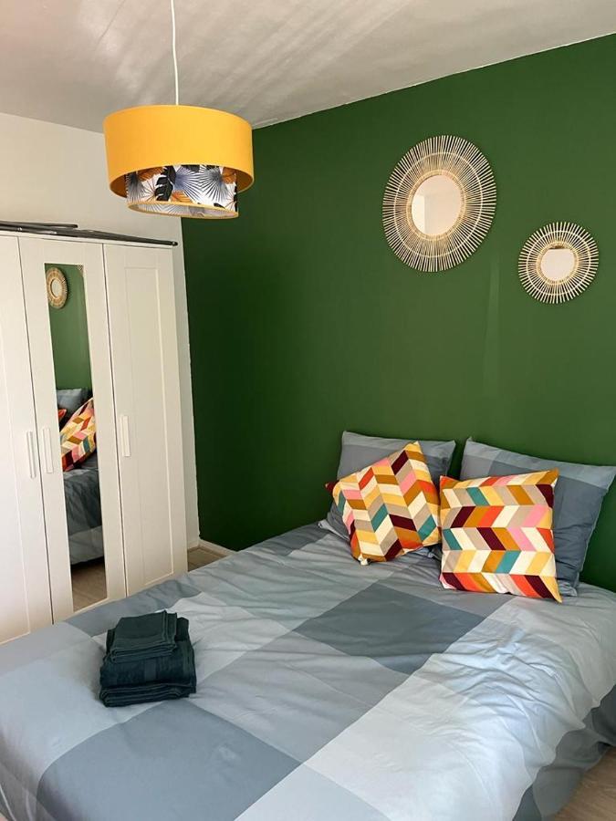 Appartement Le Rousseau Metz Avec Parking Gratuit المظهر الخارجي الصورة
